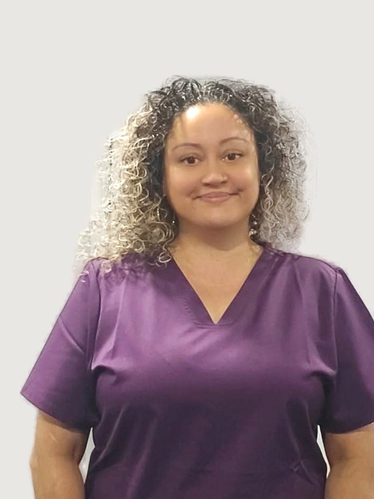 Nicole DeGraw, Dental Assistant